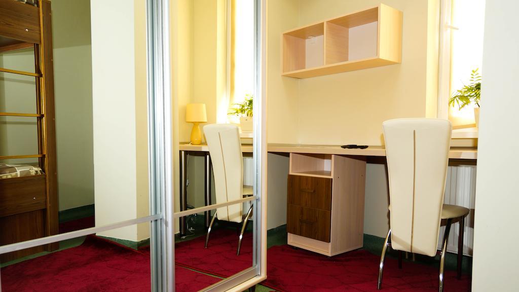 אוזהורוד City Hostel Panorama חדר תמונה