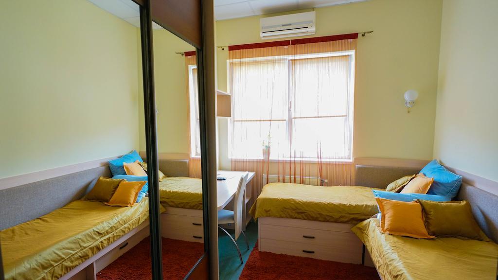אוזהורוד City Hostel Panorama חדר תמונה